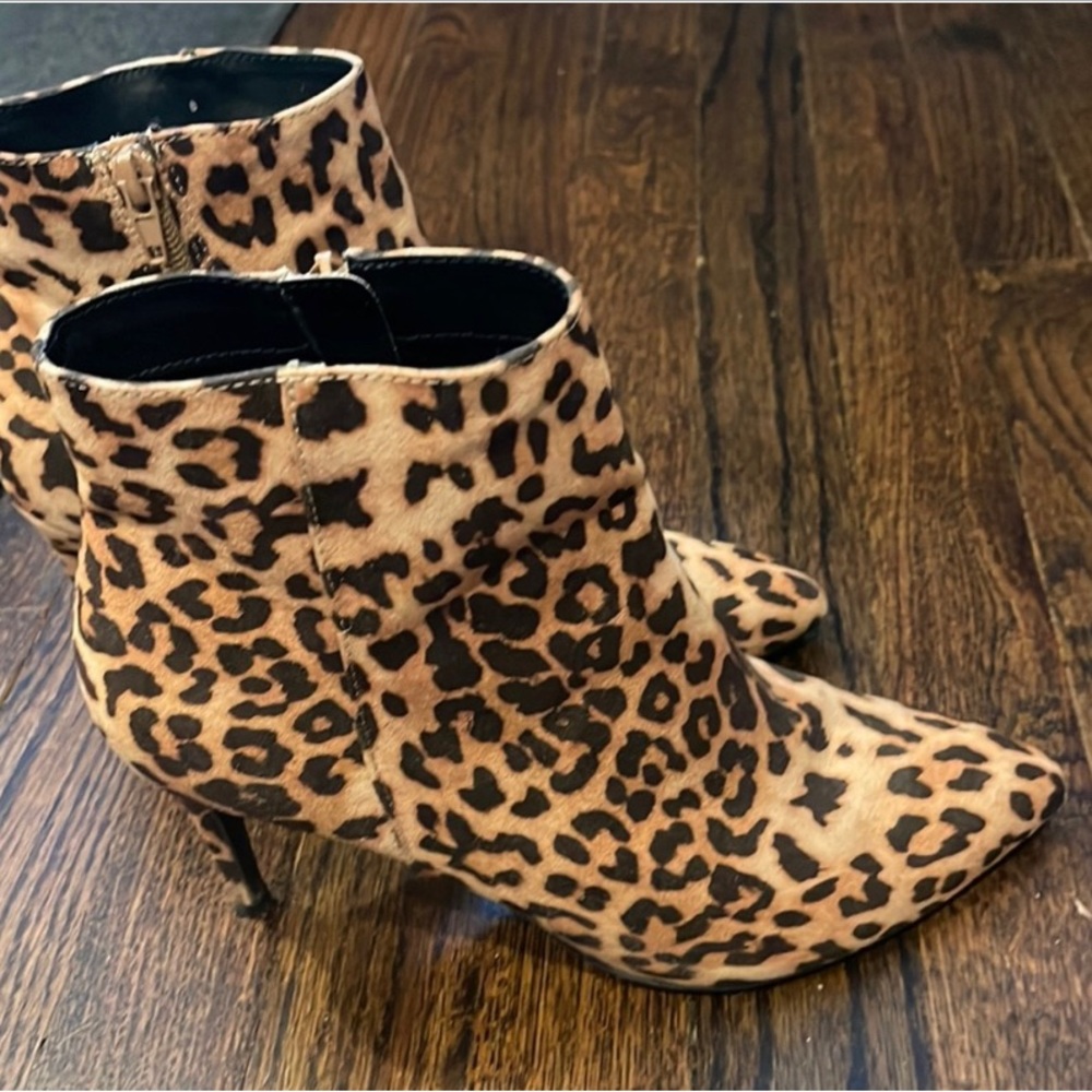 Express Leopard booties. - Picture 3 of 6